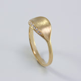 18K yellow gold Daphne laurel leaf ring with brushed finish and diamond accents