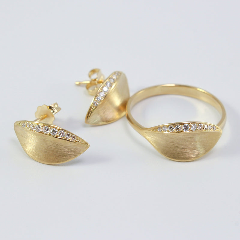 18K Yellow Gold Daphne Ring