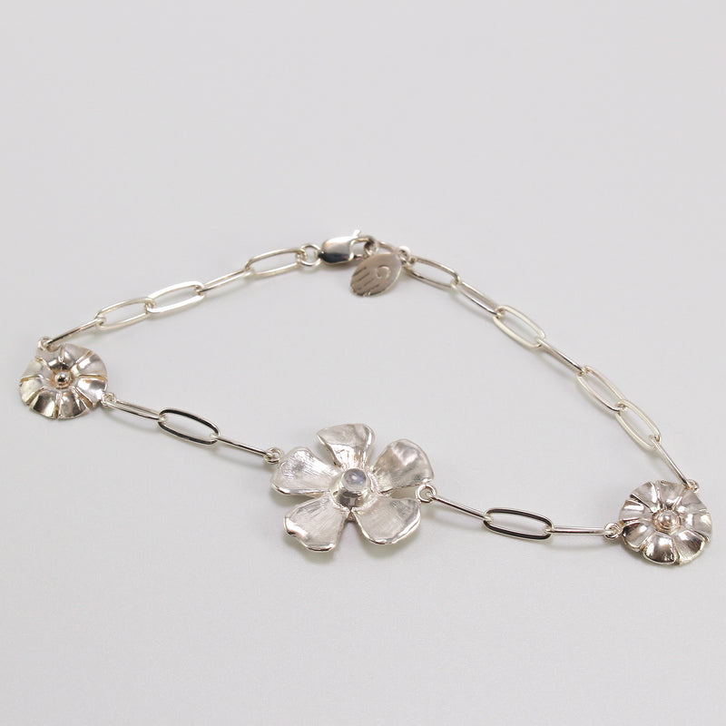 Link Chain Flower Bracelet